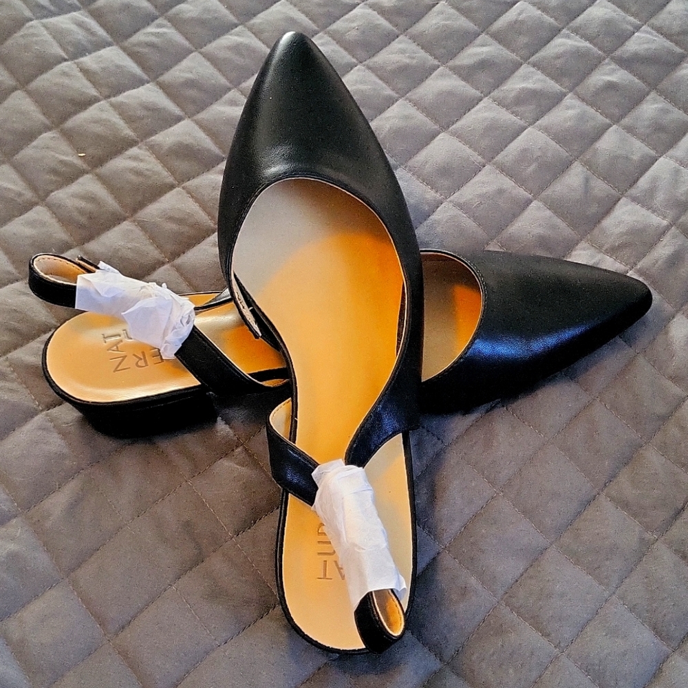 Naturalizer Banks Black Leather Slingback Strap Flats